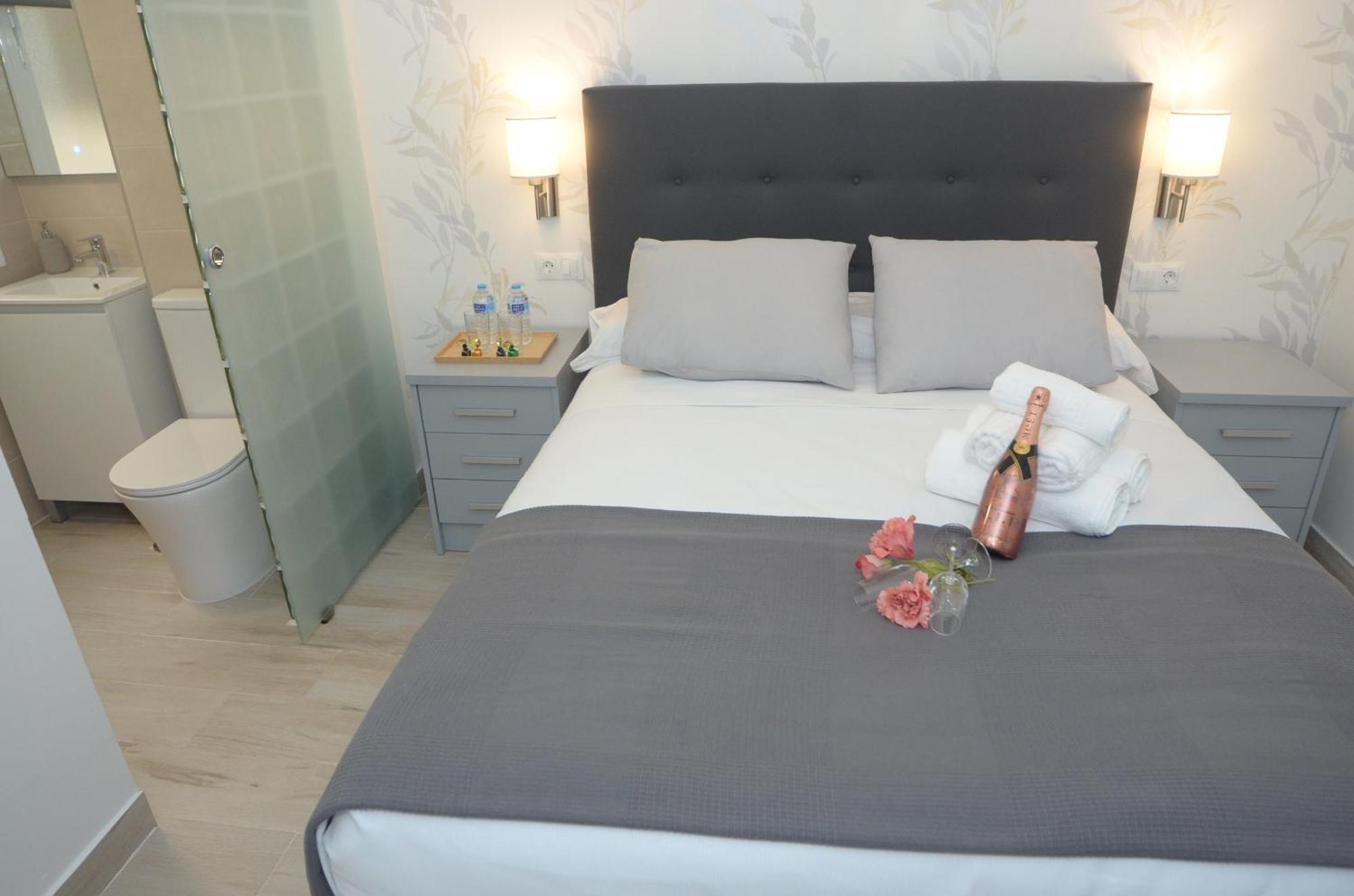 Alojamiento Beethoven Luxury Malaga Exterior photo