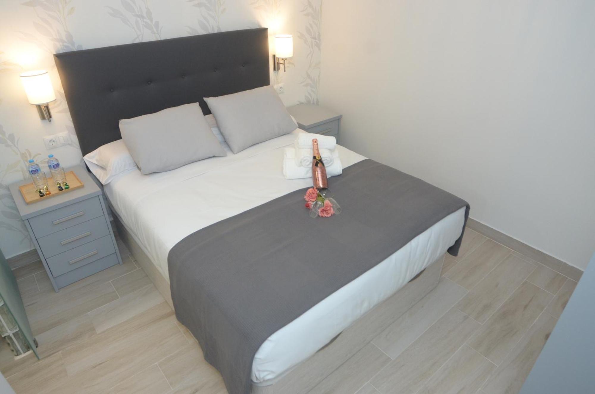 Alojamiento Beethoven Luxury Malaga Exterior photo