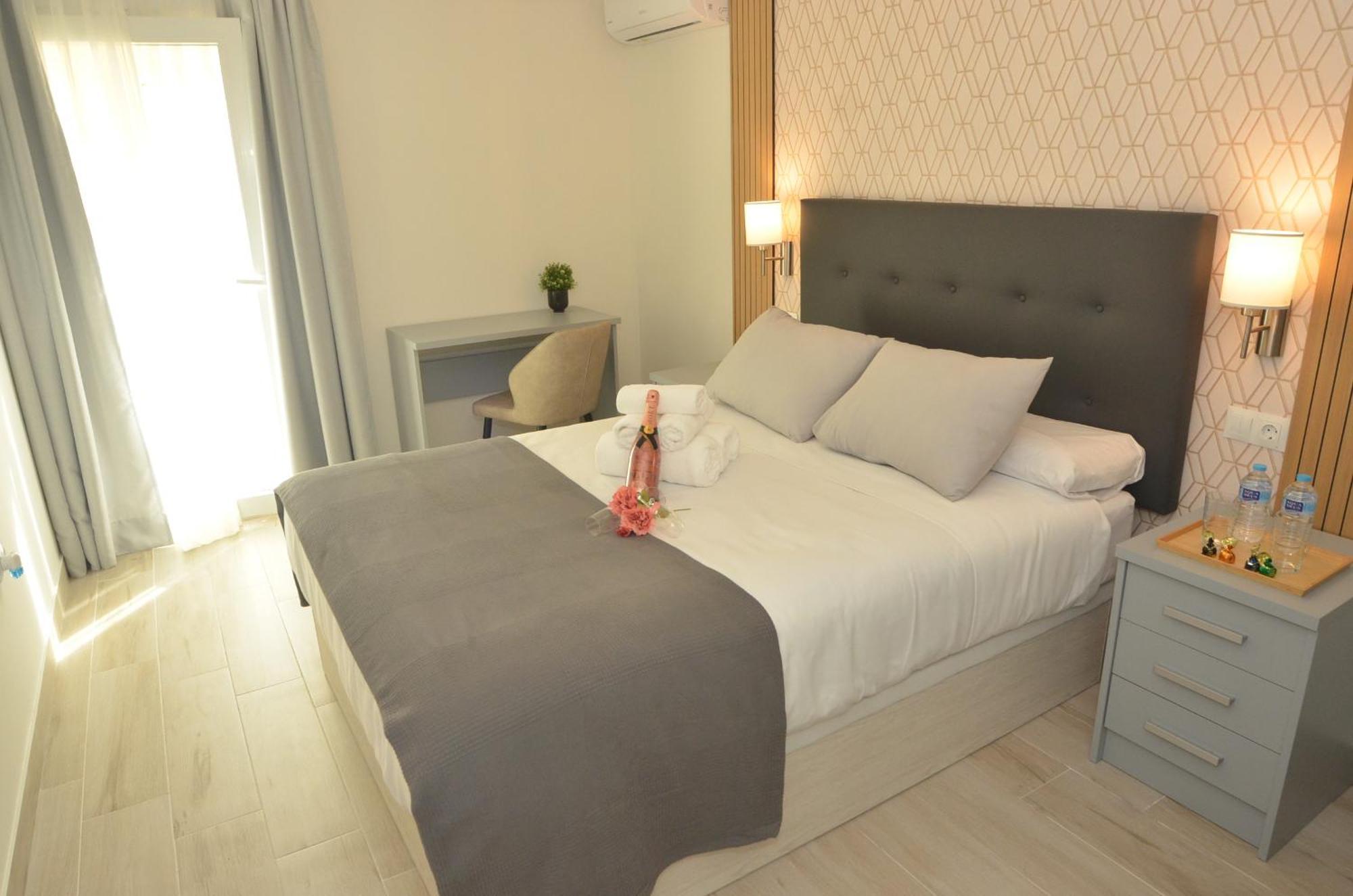 Alojamiento Beethoven Luxury Malaga Exterior photo
