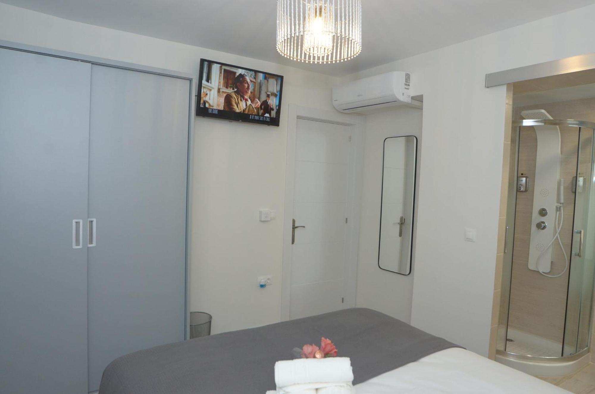 Alojamiento Beethoven Luxury Malaga Exterior photo
